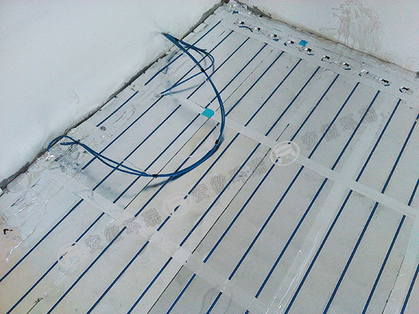 發(fā)熱電纜安裝實物圖